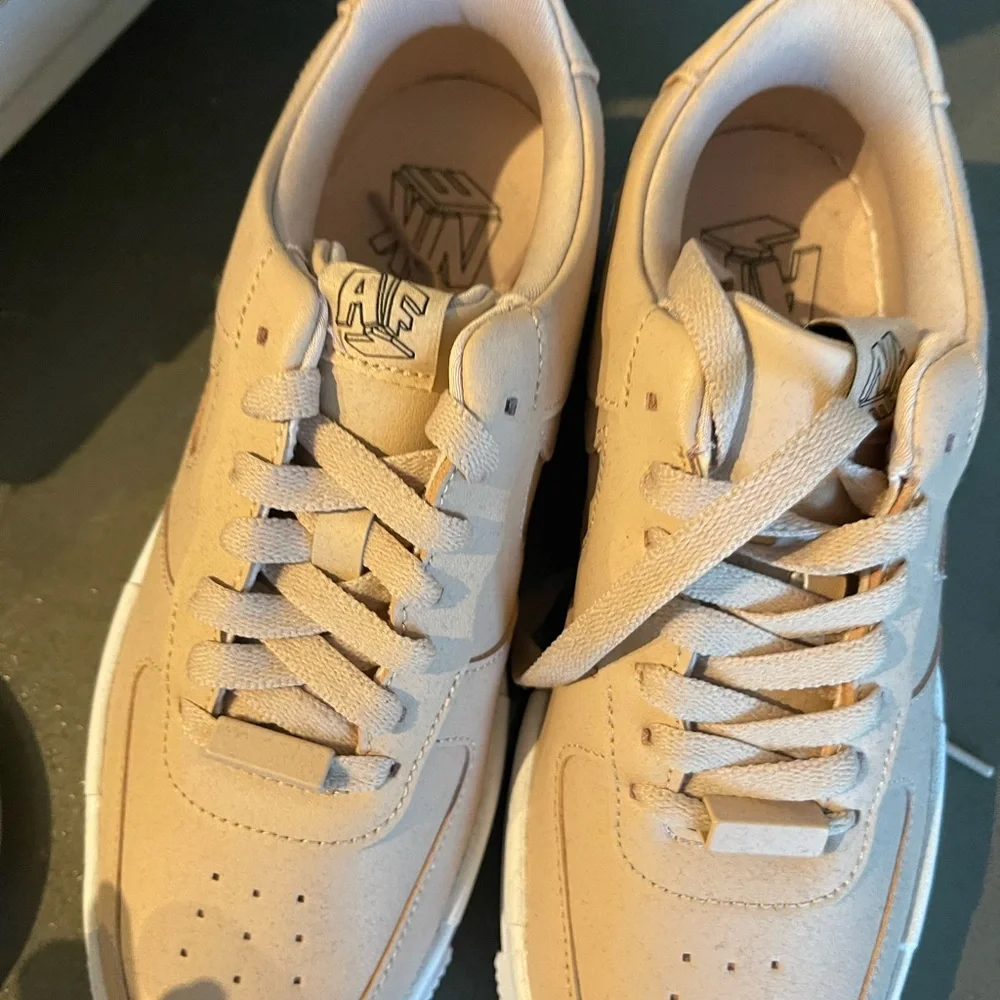 Nike platform Air Force new - Picture 2 of 4